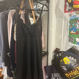 Forever 21 Black Lace Detail Dress